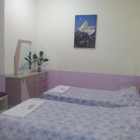 Hotel Diamante Inn Uriangato 外观 照片